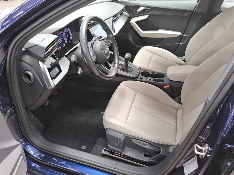 Audi A3 Sportback 30 TFSI • LED • digitalni instrumenti — 8