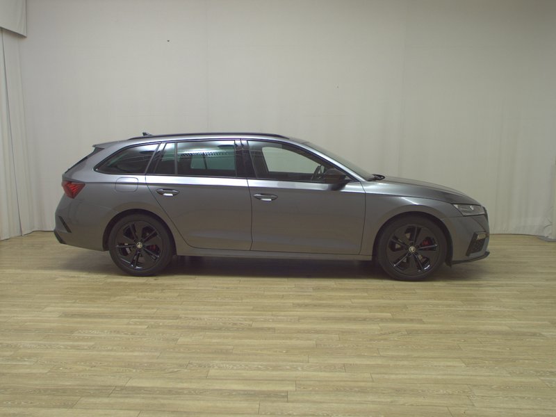 Škoda Octavia Kombi 2.0 TDI automatik RS • ACC • HUD