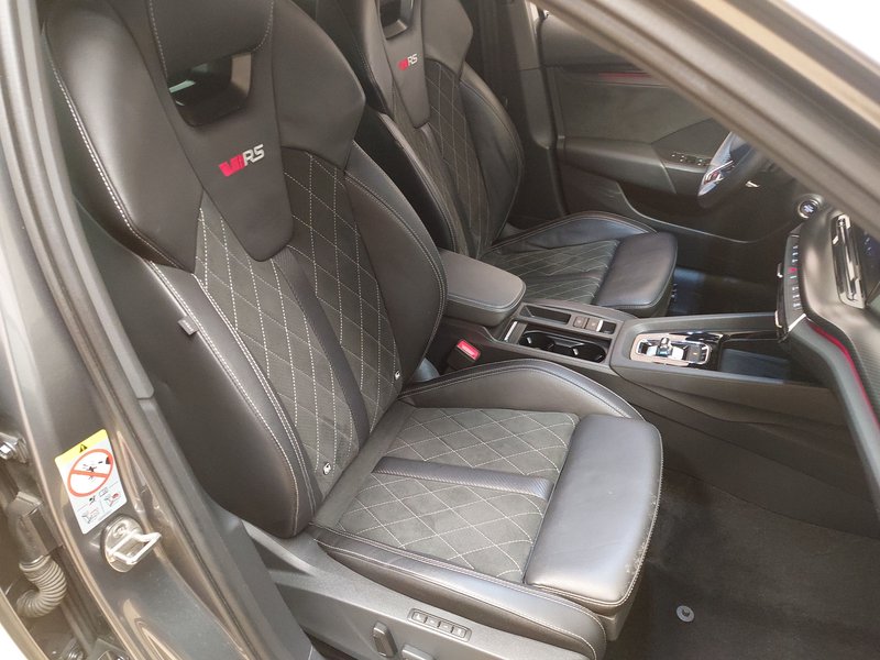 Škoda Octavia Kombi 2.0 TDI automatik RS • ACC • HUD — 10