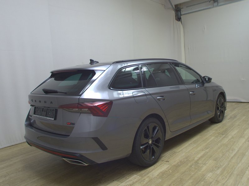 Škoda Octavia Kombi 2.0 TDI automatik RS • ACC • HUD — 4