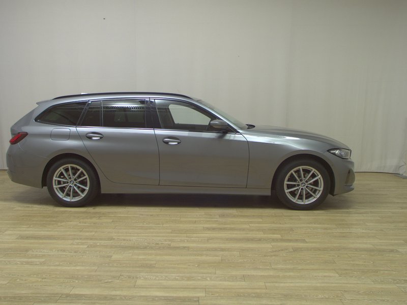 BMW 318i Touring automatik • HUD • LED
