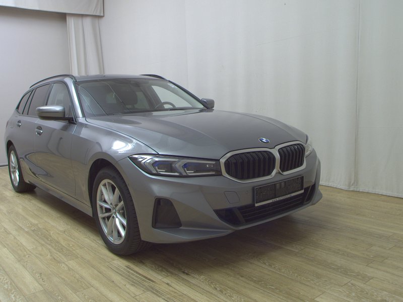 BMW 318i Touring automatik • HUD • LED — 3