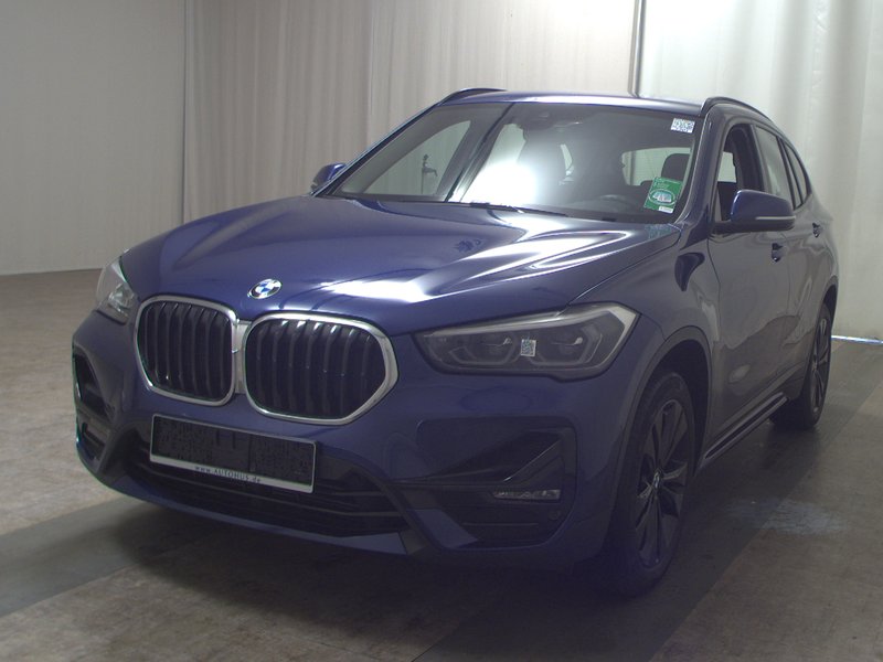 BMW X1 xDrive25d automatik Sport Line • LED — 2