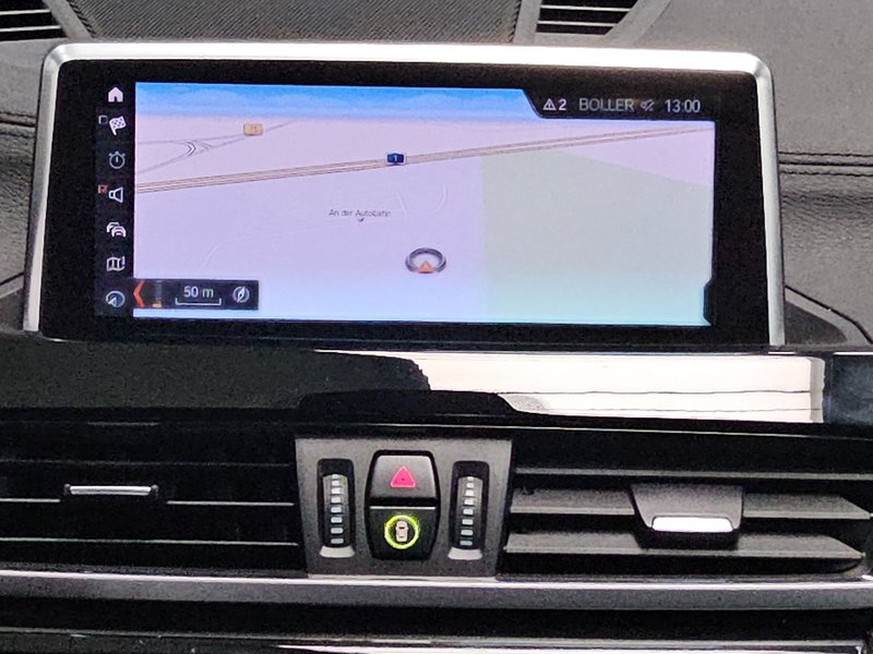 BMW X1 xDrive25d automatik Sport Line • LED — 7