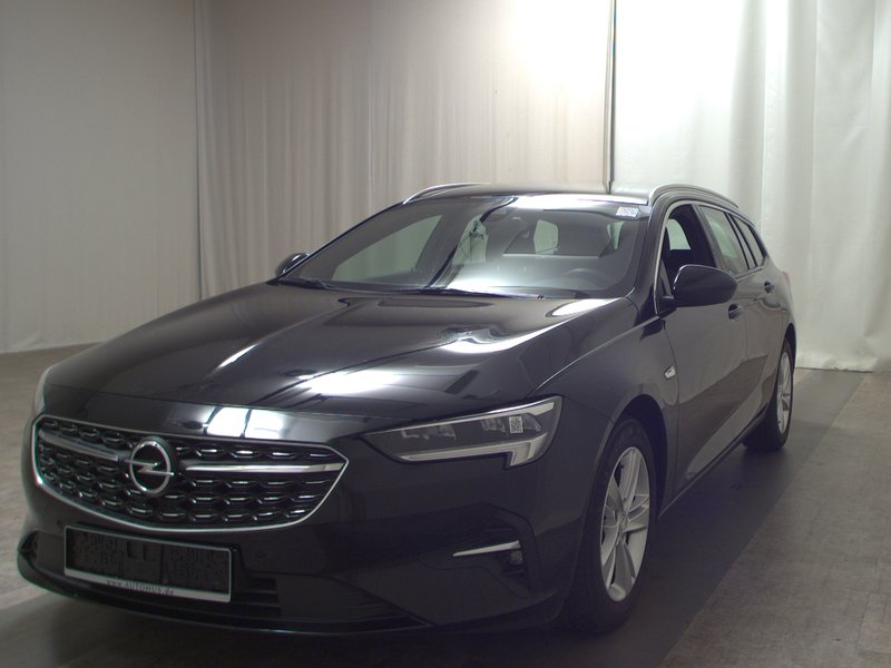 Opel Insignia ST 1.5 D Business automatik • LED • navigacija — 2