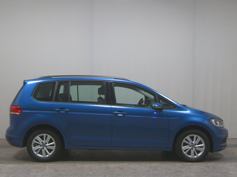 Volkswagen Touran 2.0 TDI automatik Comfortline • ACC • navigacija