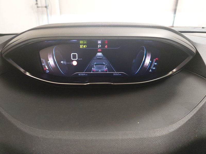 Peugeot 5008 1.2 PureTech GT-Line automatik • panorama • ACC — 24