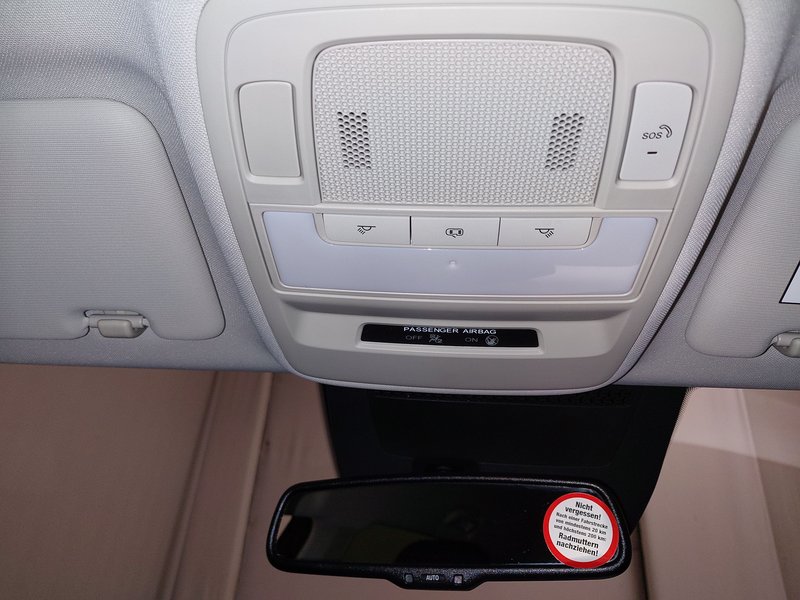 MG5 Electric Comfort • 360° kamera • ACC — 13