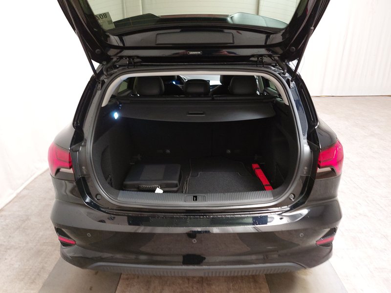 MG5 Electric Comfort • 360° kamera • ACC — 15
