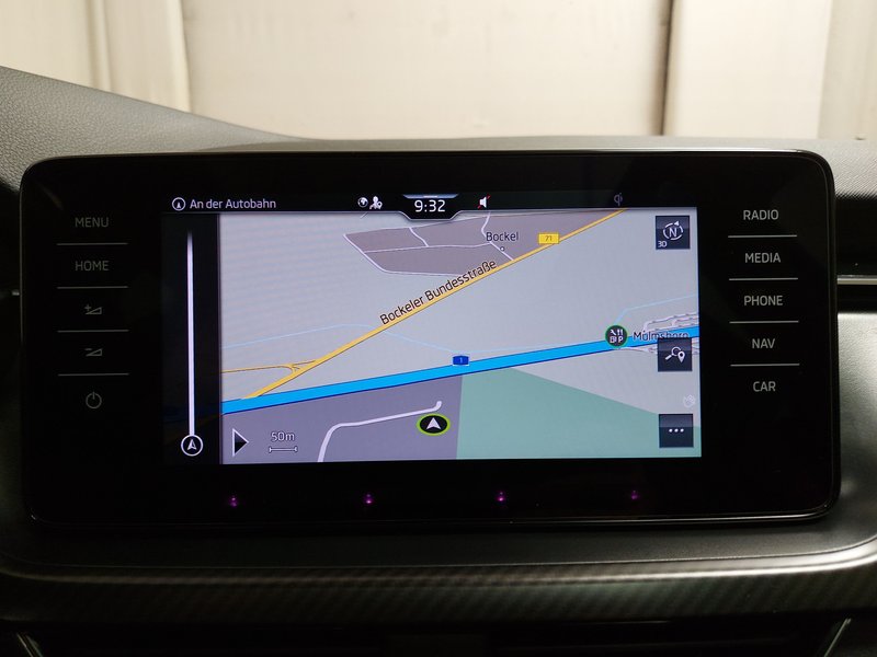 Škoda Kamiq 1.5 TSI Monte Carlo • panorama • LED — 18