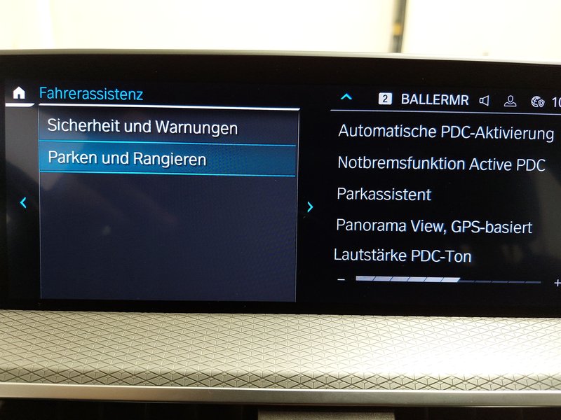 BMW X3 xDrive30e M Sport automatik • 360° kamera • električna peta vrata — 24