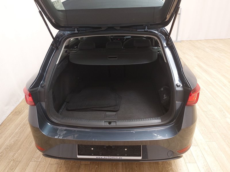 SEAT Leon Sportstourer 2.0 TDI automatik Style • ACC • Full LED — 15