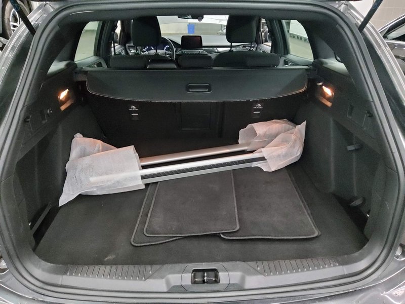 Ford Focus Turnier 1.5 EcoBoost automatik • LED • navi — 12