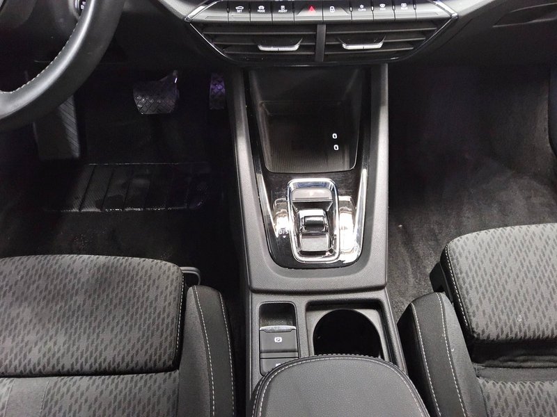 Škoda Octavia Kombi 2.0 TDI automatik Ambition • ACC • AHK — 6