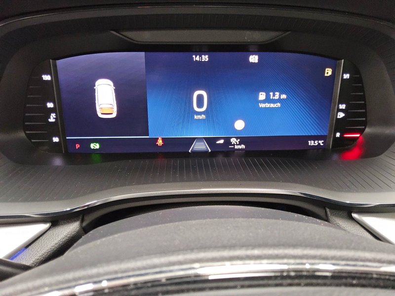 Škoda Octavia Kombi 2.0 TDI automatik Ambition • ACC • AHK — 8