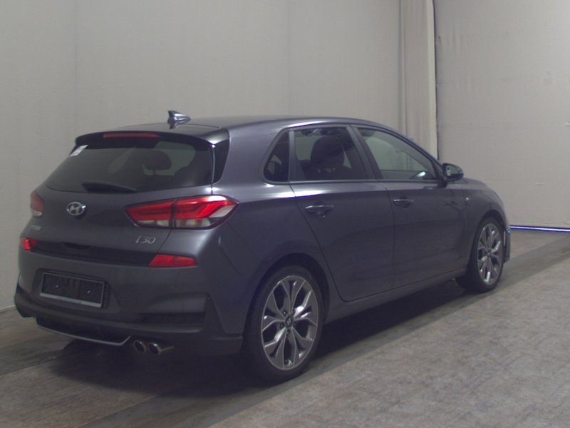 Hyundai i30 1.4 T-GDI N-Line automatik • bežično punjenje • navigacija — 4