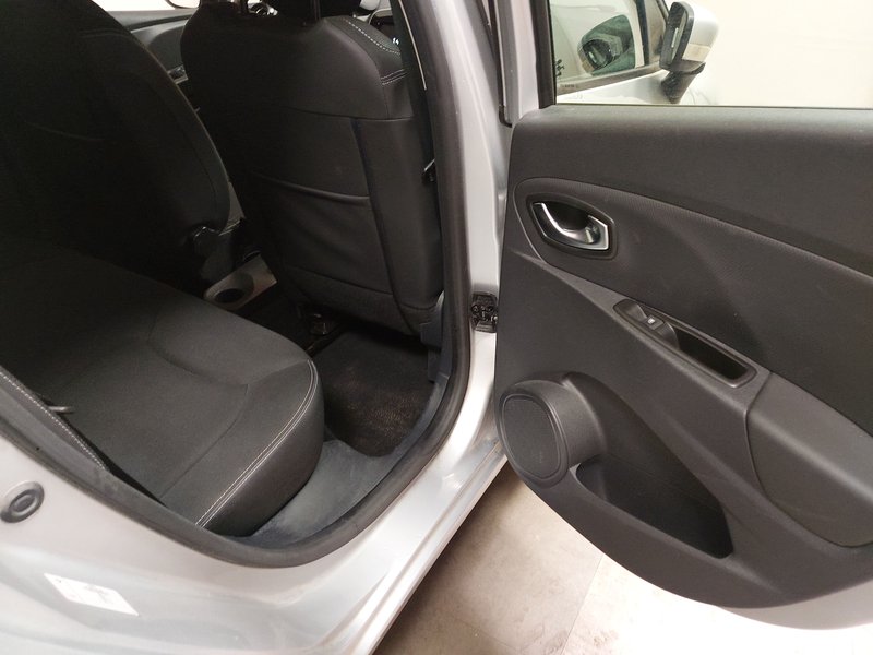 Renault Clio Grandtour 0.9 TCe Expression — 11