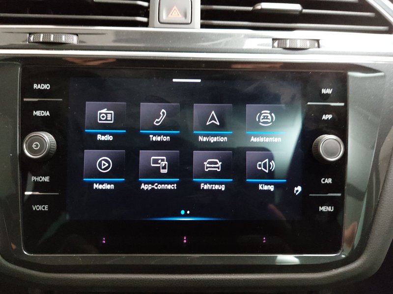 Volkswagen Tiguan 2.0 TDI automatik Active • HUD • Full LED — 20