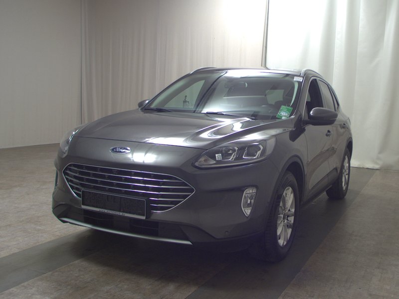 Ford Kuga 2.0 EcoBlue Titanium automatik • panorama • ACC — 2