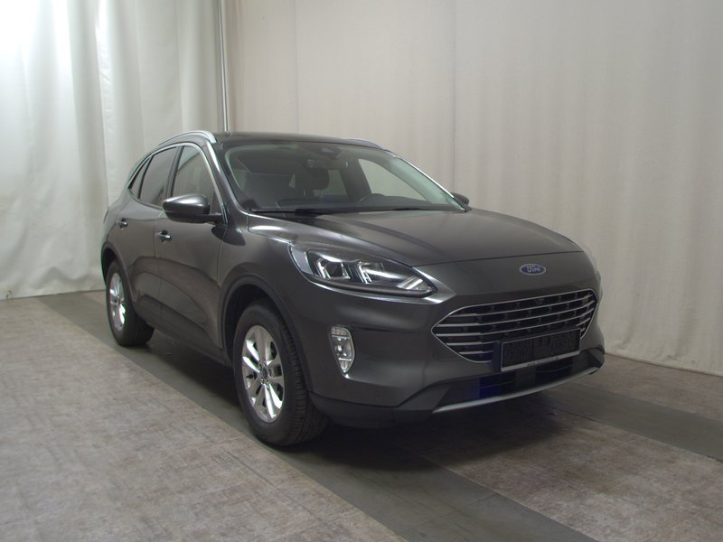 Ford Kuga 2.0 EcoBlue Titanium automatik • panorama • ACC — 3