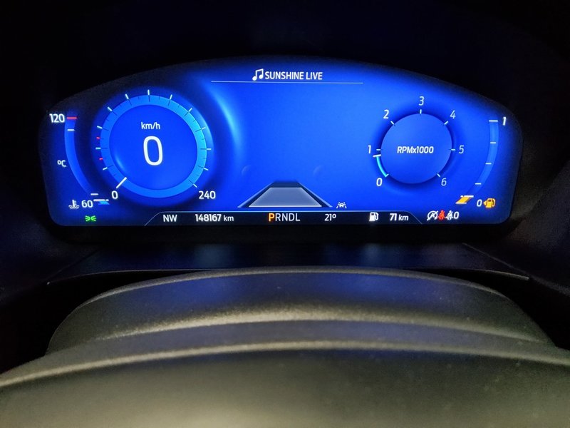 Ford Kuga 2.0 EcoBlue Titanium automatik • panorama • ACC — 8