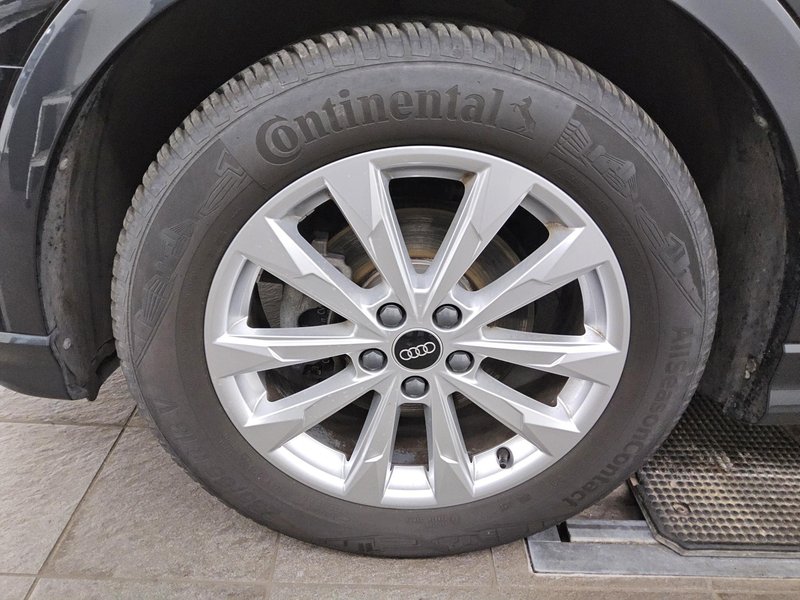 Audi Q3 35 TDI automatik advanced • Full LED • koža — 11