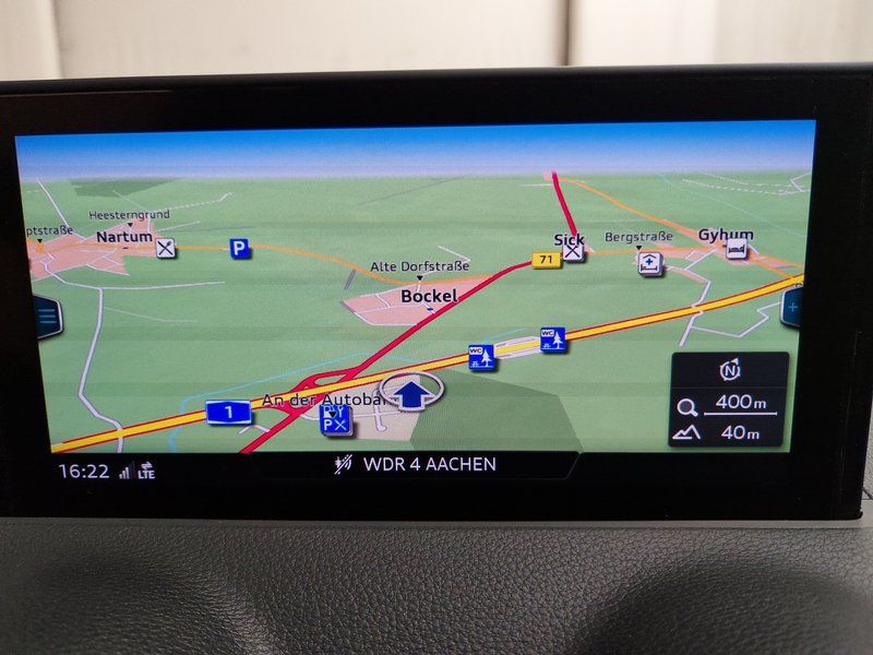 Audi Q2 2.0 TDI • ACC • električna peta vrata — 17