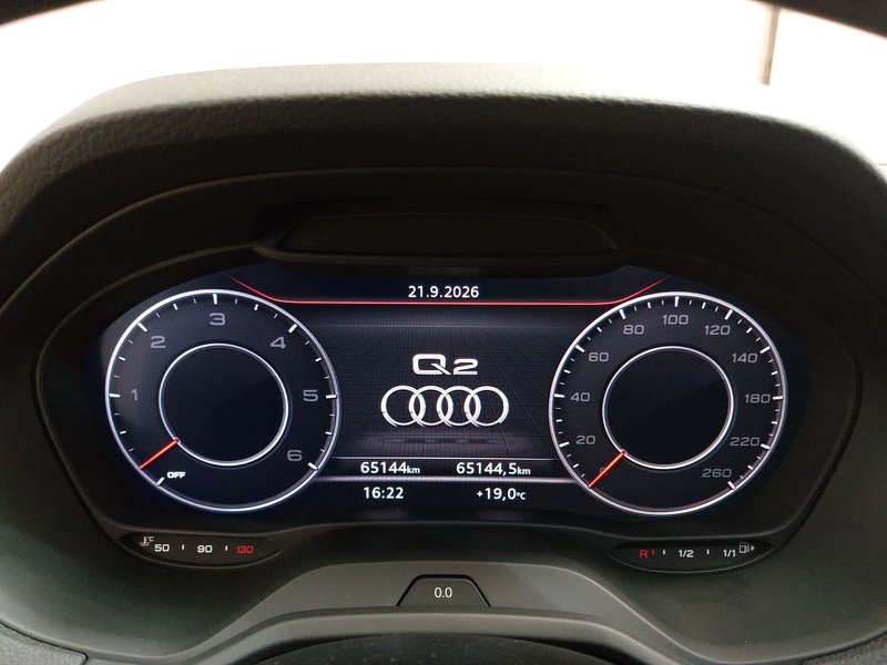 Audi Q2 2.0 TDI • ACC • električna peta vrata — 20