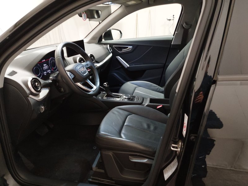 Audi Q2 2.0 TDI • ACC • električna peta vrata — 6