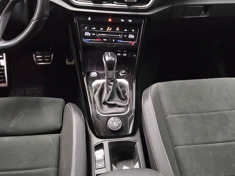 Volkswagen T-Roc 2.0 TSI 4MOTION automatik R-Line • ACC • AHK — 6