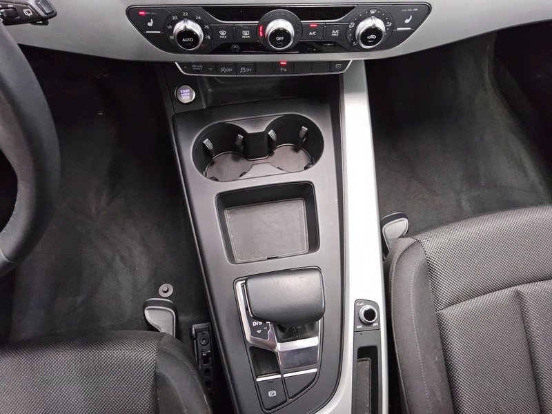 Audi A4 Avant 40 TDI automatik • ACC • LED — 6