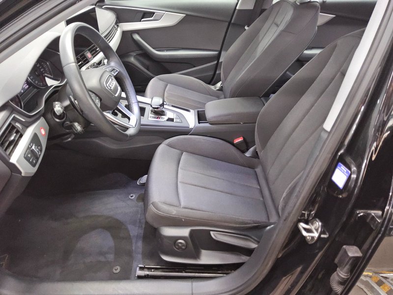 Audi A4 Avant 40 TDI automatik • ACC • LED — 8