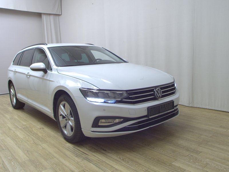 Volkswagen Passat Variant 2.0 TDI automatik Business • bežično punjenje • ACC — 3