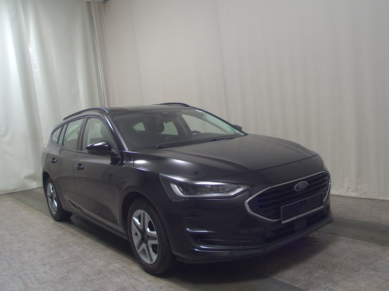Ford Focus Turnier 1.5 EcoBlue Cool&Connect • LED • navigacija — 3