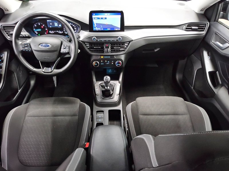 Ford Focus Turnier 1.5 EcoBlue Cool&Connect • LED • navigacija — 5