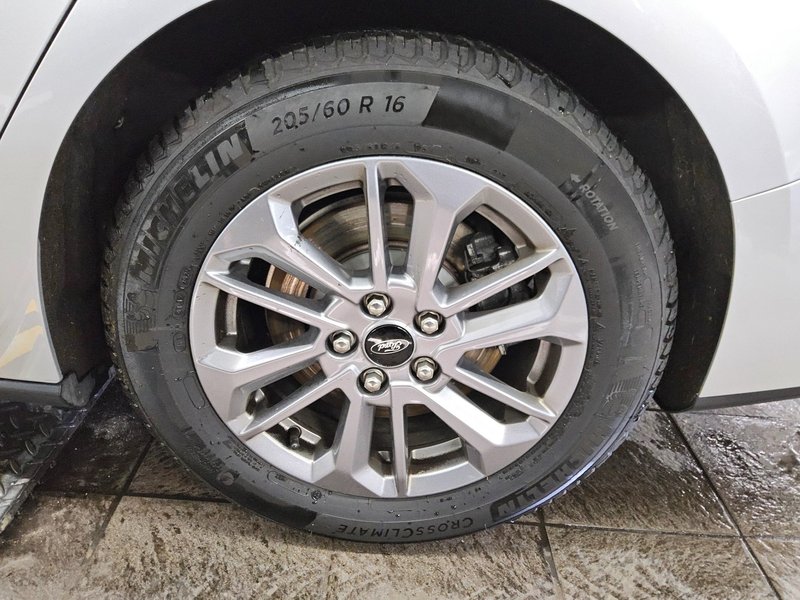 Ford Focus Turnier 1.5 EcoBlue automatik Titanium X • LED • navi — 11