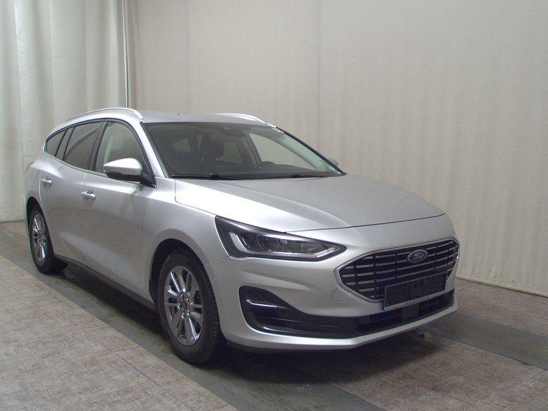 Ford Focus Turnier 1.5 EcoBlue automatik Titanium X • LED • navi — 3
