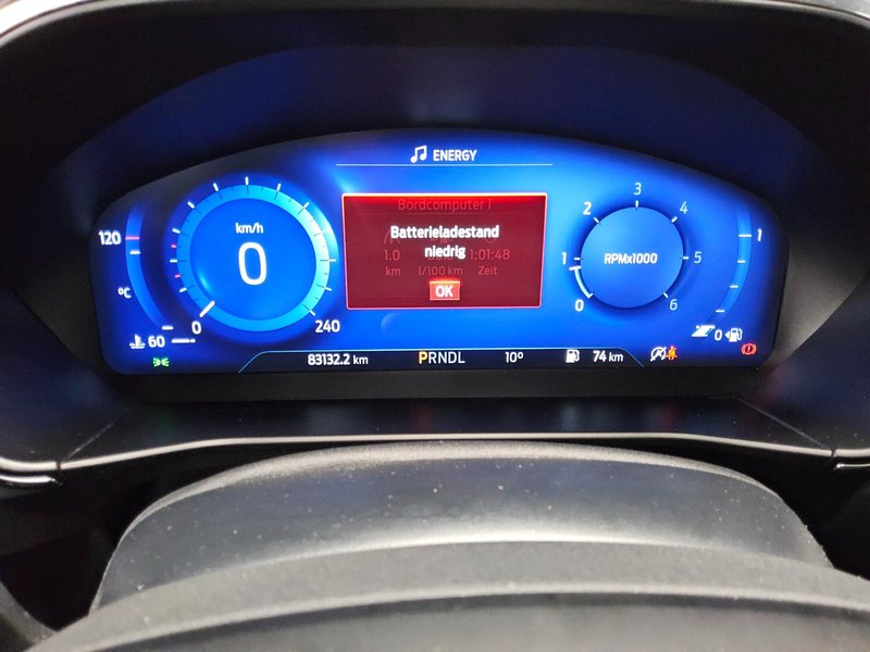 Ford Focus Turnier 1.5 EcoBlue automatik Titanium X • LED • navi — 8