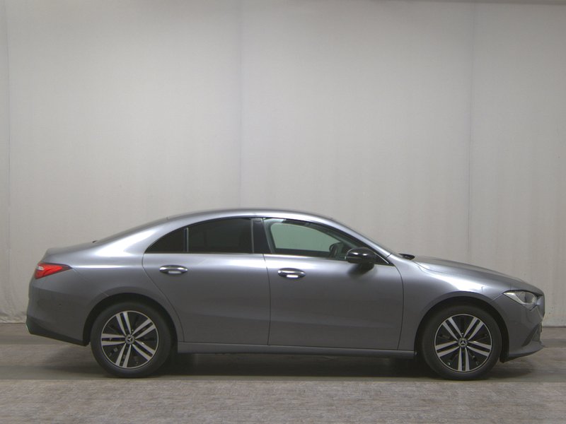 Mercedes-Benz CLA 220 d automatik Progressive • 360° kamera