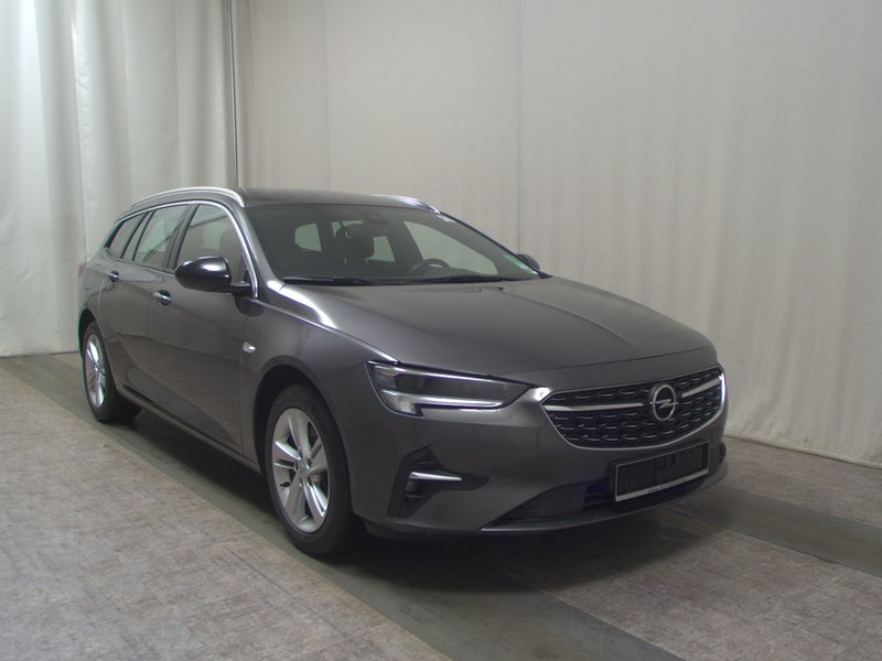 Opel Insignia ST 2.0 D Elegance • AHK • Full LED — 3