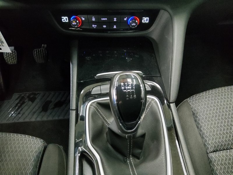 Opel Insignia ST 2.0 D Elegance • AHK • Full LED — 6