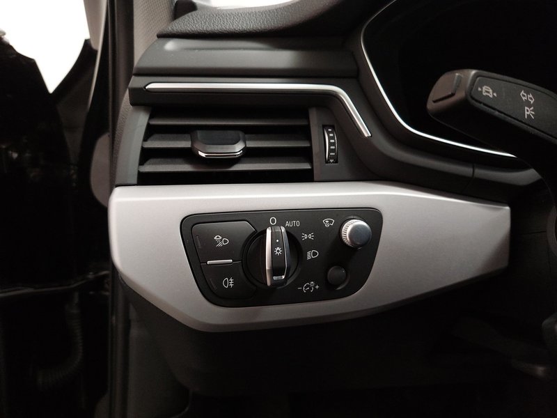 Audi A4 Avant 40 TDI automatik • ACC • Kuka za vuču (zakretna) — 7