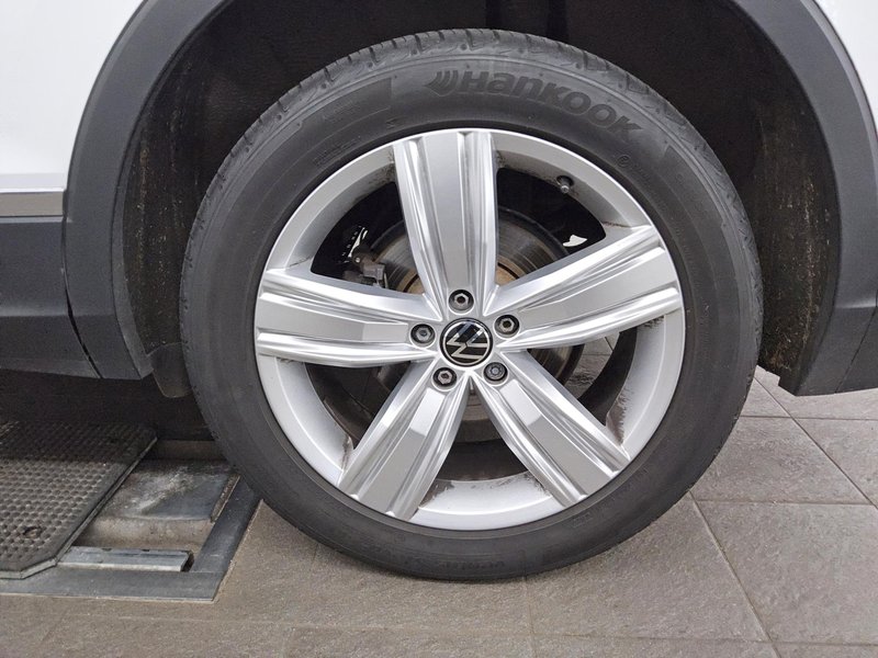 Volkswagen Tiguan Allspace 2.0 TDI automatik Life • HUD • bežično punjenje — 11