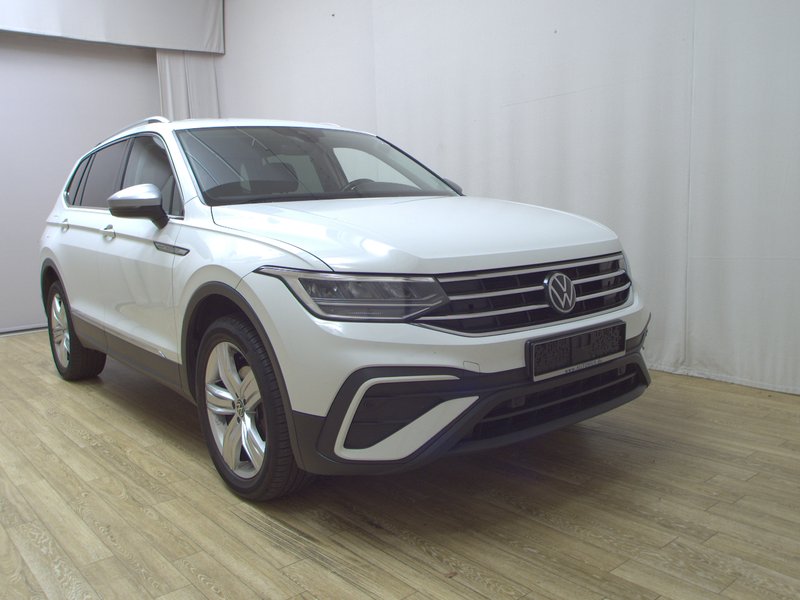 Volkswagen Tiguan Allspace 2.0 TDI automatik Life • HUD • bežično punjenje — 3
