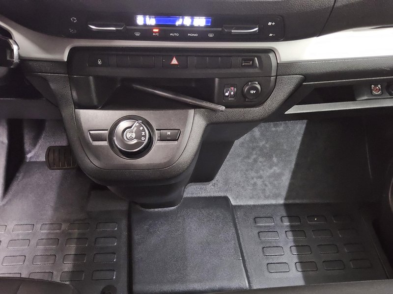 Citroën SpaceTourer 2.0 BlueHDi M Business automatik • AHK — 6