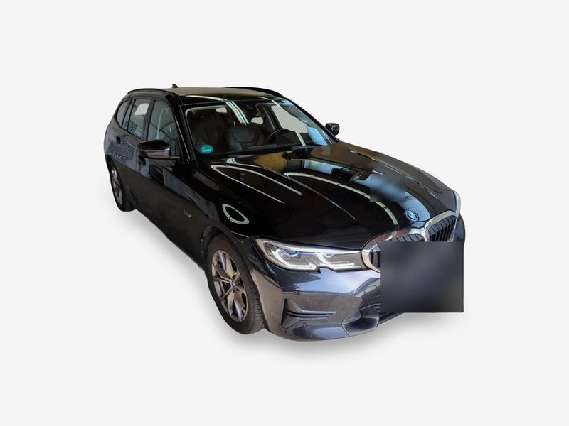 BMW 330e automatik Sport Line • ACC • 360° kamera — 2
