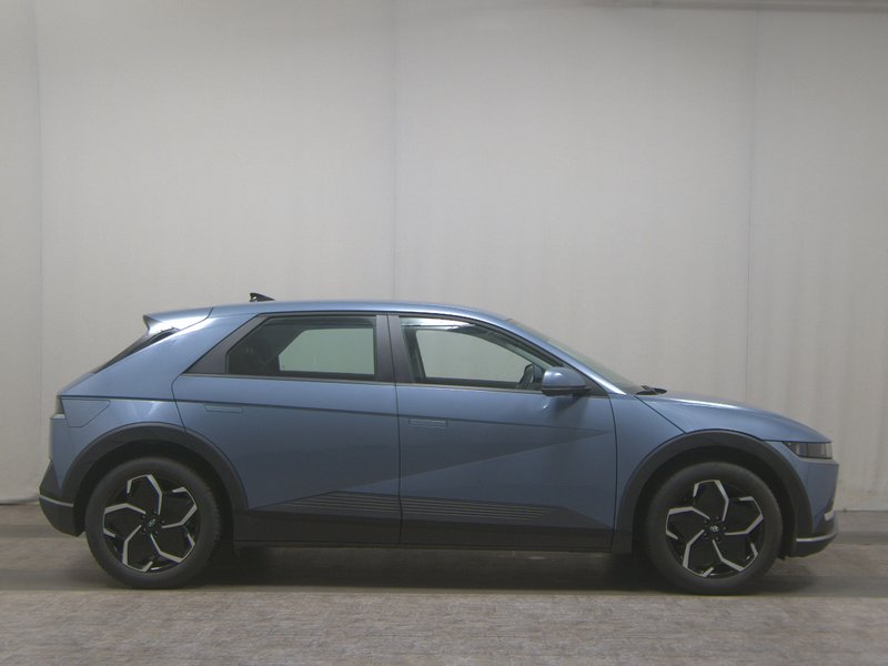 Hyundai Ioniq 5 • digitalni instrumenti • ACC