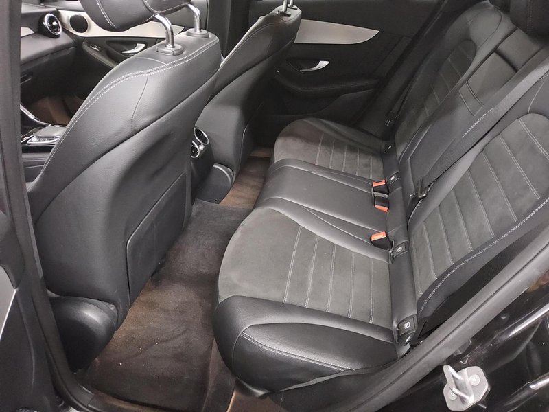 Mercedes-Benz GLC 300 e 4MATIC automatik AMG Line • LED — 13