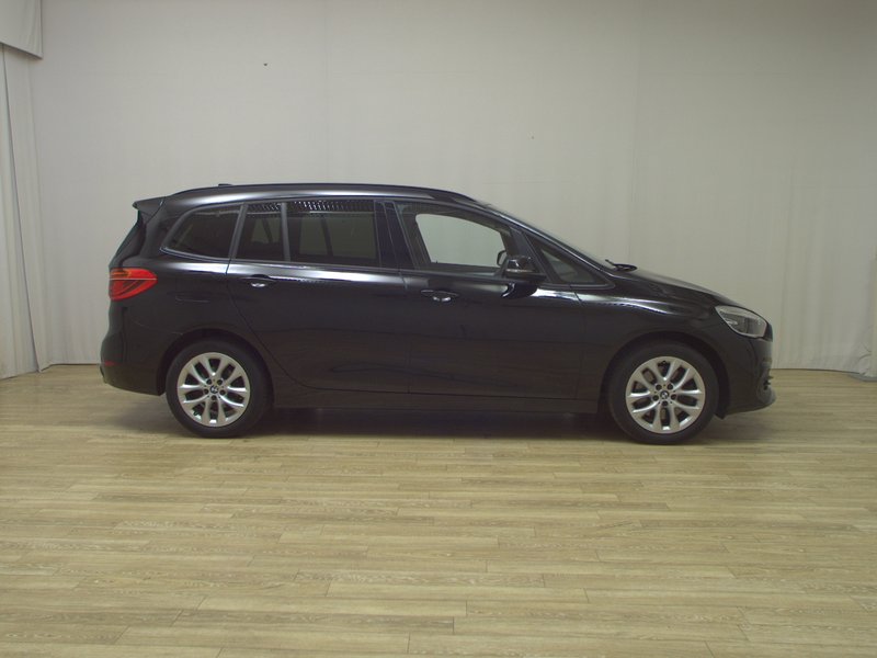BMW 218d automatik Advantage