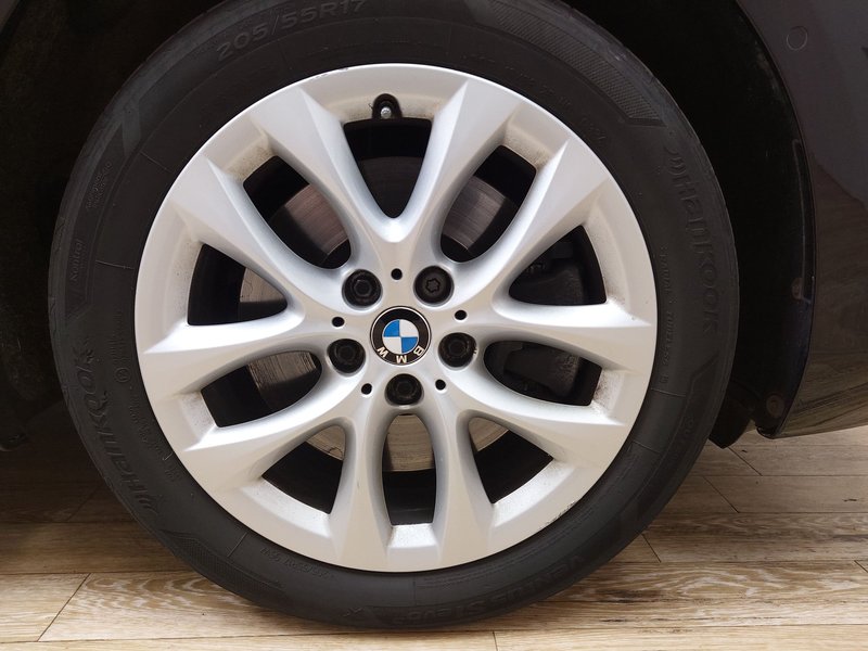 BMW 218d automatik Advantage — 11
